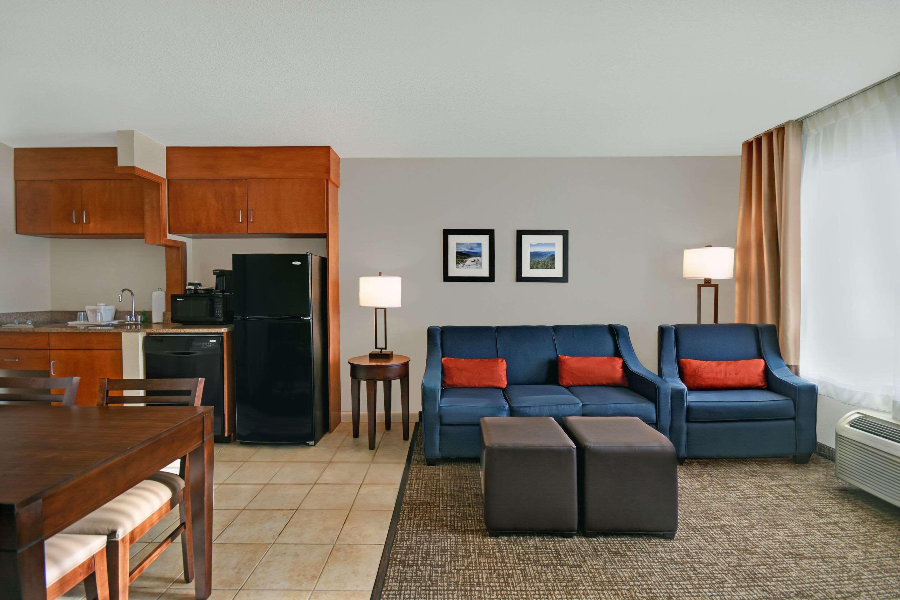 Comfort Inn & Suites Wilton Exteriör bild