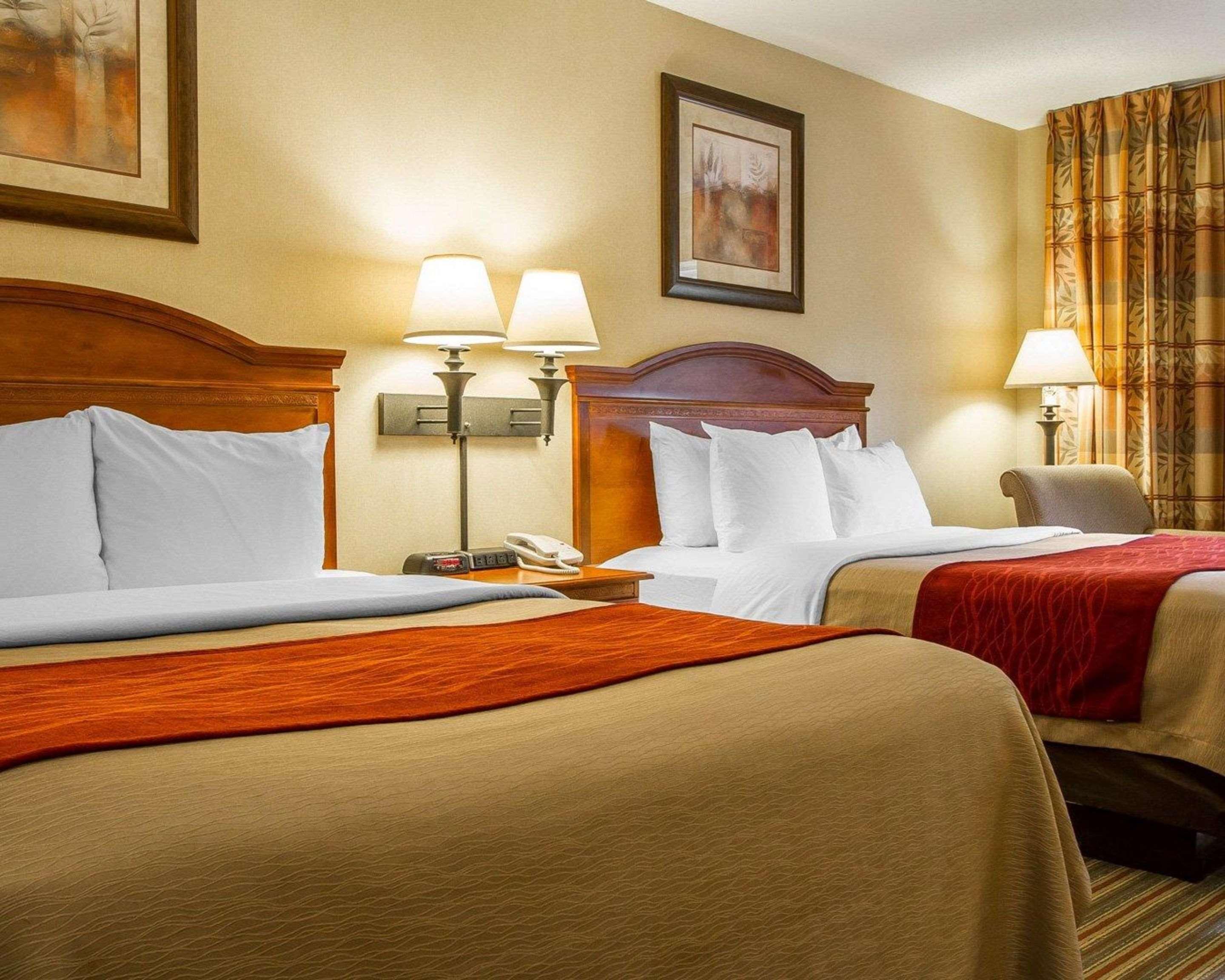 Comfort Inn & Suites Wilton Exteriör bild
