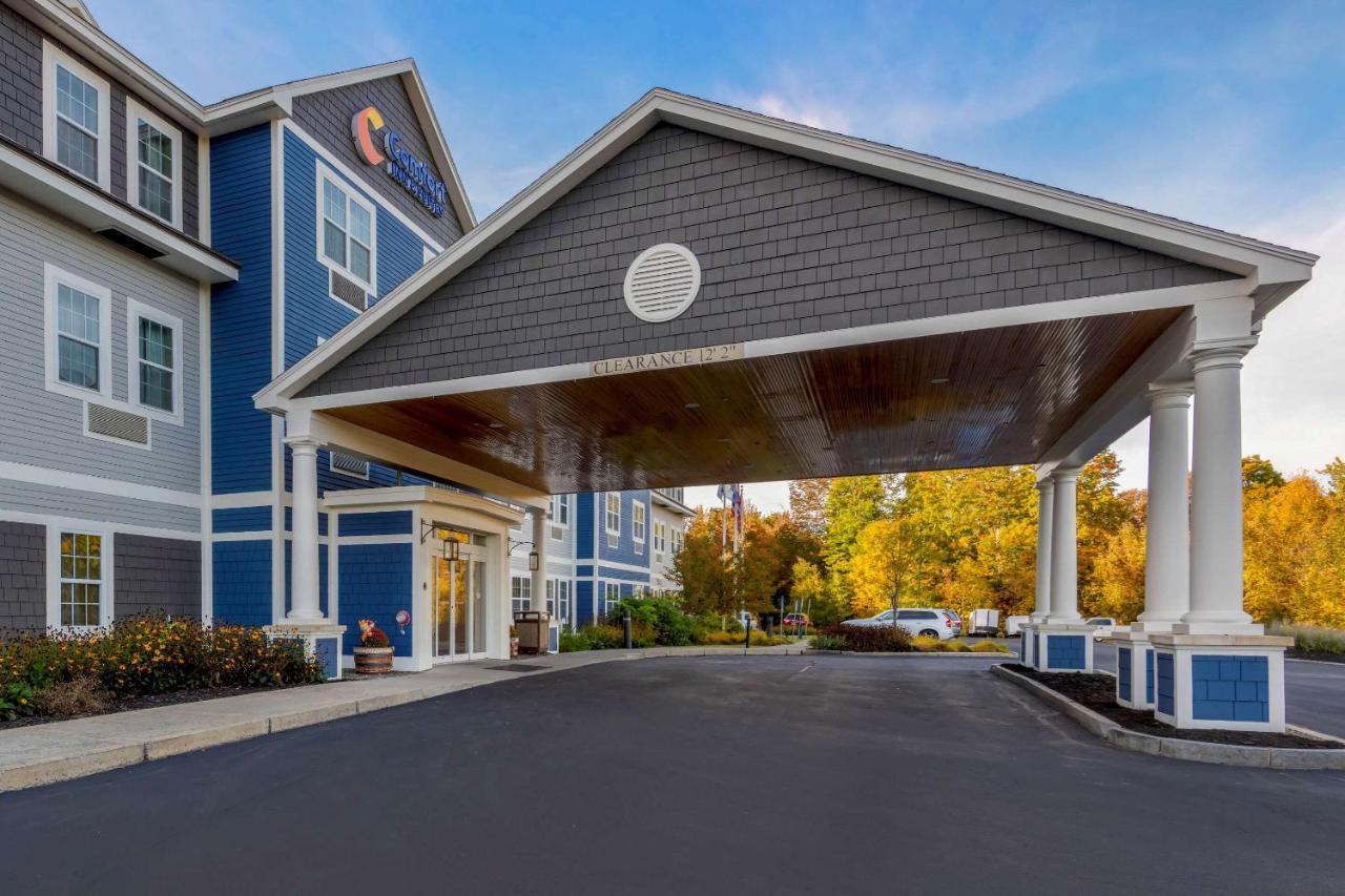 Comfort Inn & Suites Wilton Exteriör bild